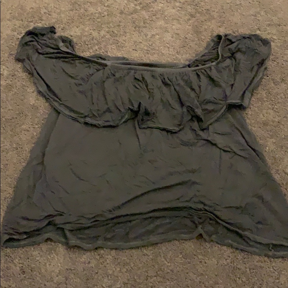 american eagle off the shoulder top